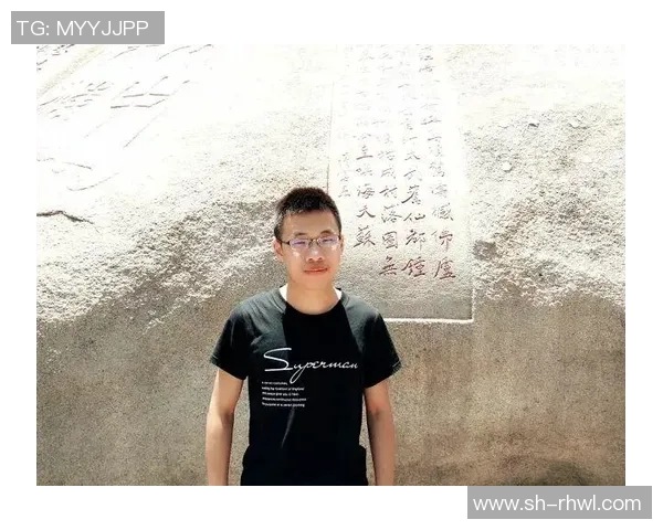 深度探讨黄强在英雄联盟中的成长与挑战之路