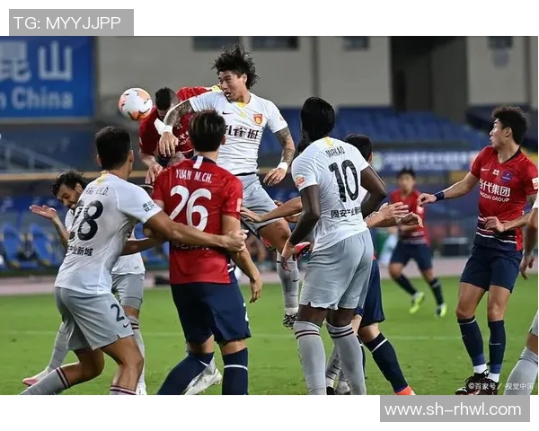 重庆羽毛球队比赛经验分享:从训练到赛事的全方位解析与启示 重庆羽毛球队比赛经验分享:从训练到赛事的全方位解析与启示