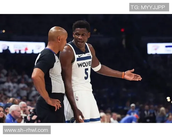 2004年NBA总决赛魔术队与森林狼队的精彩对决回顾与分析