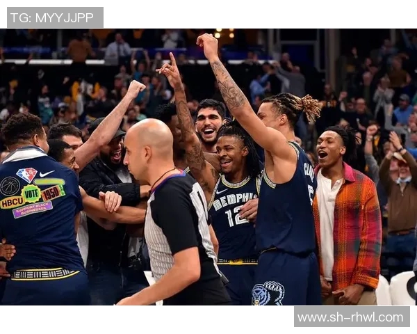 2013年NBA西部决赛回顾：灰熊与马刺的激烈对决与精彩瞬间分析